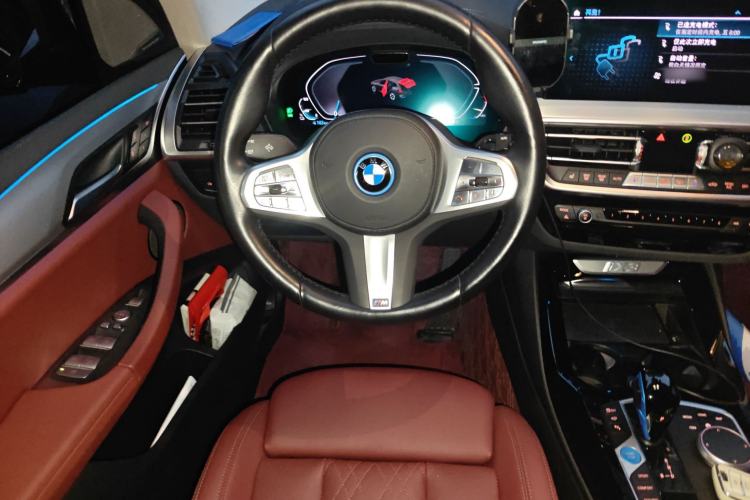 Used BMW iX3 2022 Leading Type Steering Wheel