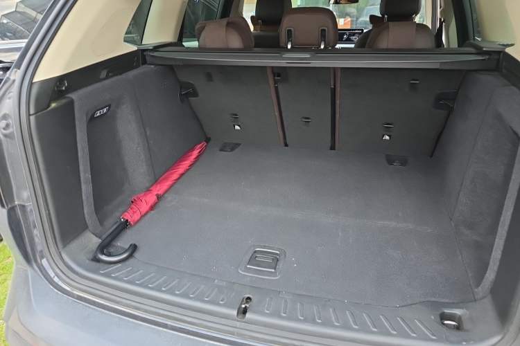 Used BMW iX3 2022 Leading Type Trunk