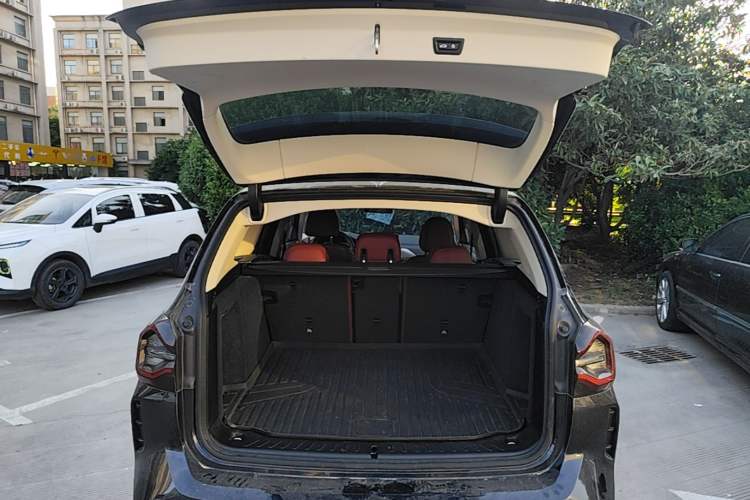 Used BMW iX3 2022 Updated Leading Type Trunk