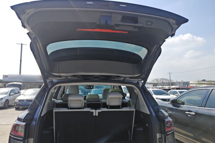 Used BMW iX3 2022 Updated Leading Version Trunk