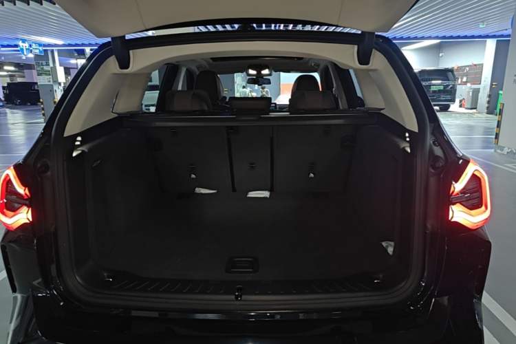 Used BMW iX3 2022 Updated Leading Version Trunk