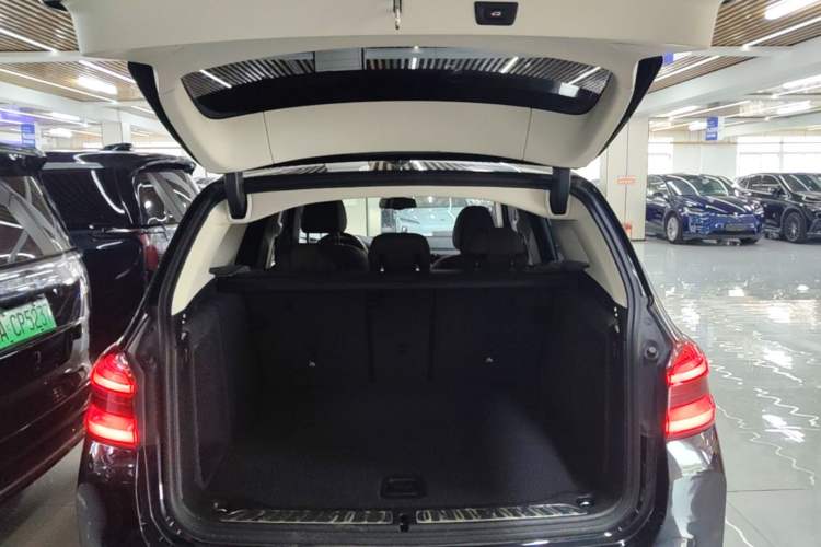 Used BMW iX3 2022 Leading Model Trunk