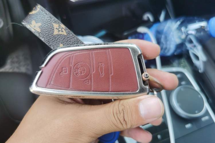 Used BMW iX3 2022 Leading Model Vehicle Key