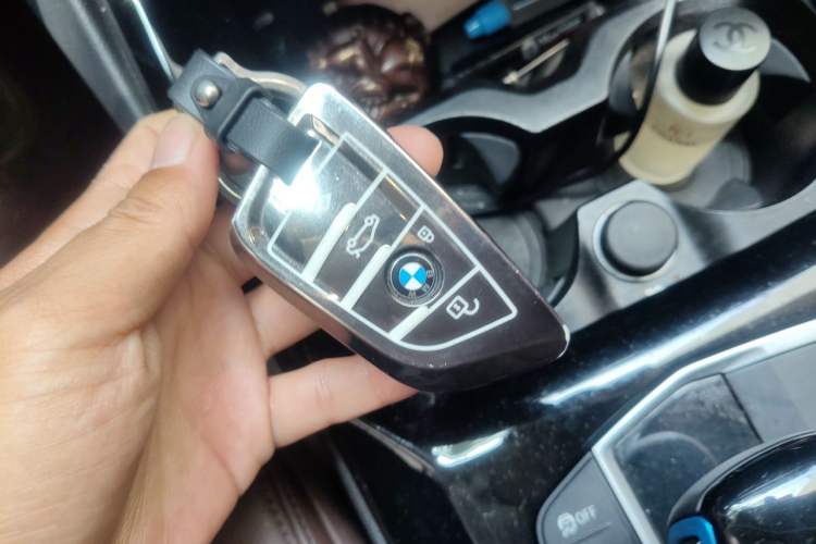 Used BMW iX3 2022 Leading Model Vehicle Key