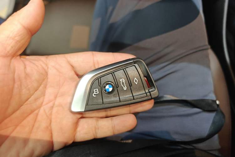 Used BMW iX3 2022 Leading Model Vehicle Key