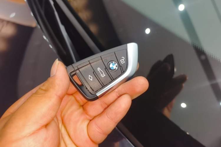 Used BMW iX3 2022 Updated Leading Version Vehicle Key