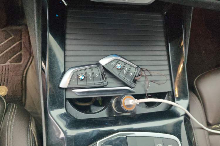Used BMW iX3 2022 Leading Model Vehicle Key