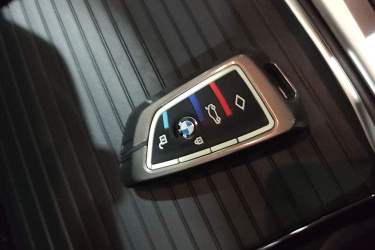 Used BMW iX3 2022 Leading Type Vehicle Key