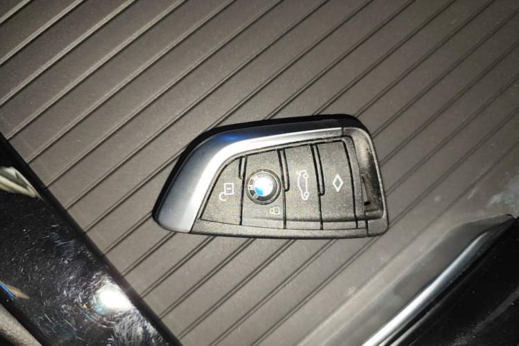 Used BMW iX3 2022 Leading Type Vehicle Key