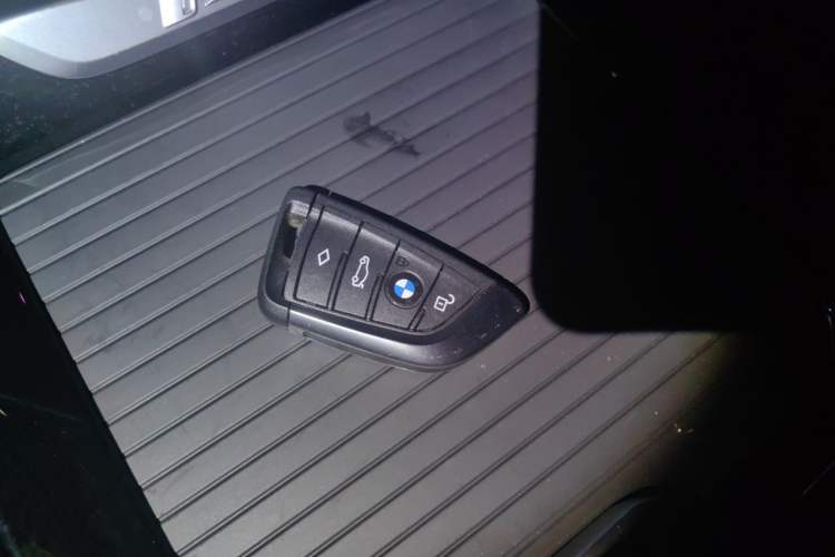 Used BMW iX3 2022 Updated Leading Version Vehicle Key