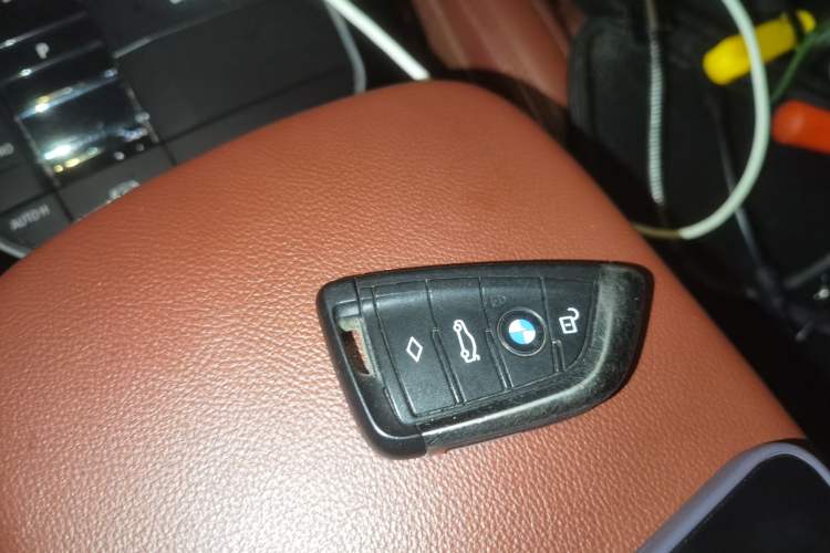 Used BMW iX3 2022 Leading Model Vehicle Key