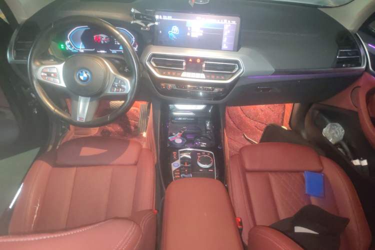 Used BMW iX3 2022 Updated Leading Type Center Console