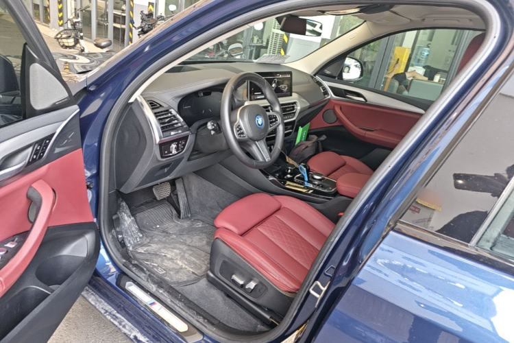 Used BMW iX3 2022 Leading Type Driver Seat