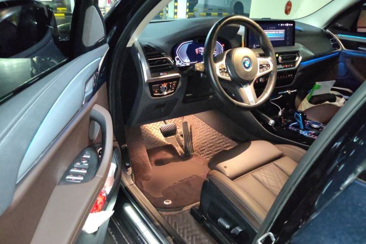 Used BMW iX3 2022 Leading Type Driver Seat
