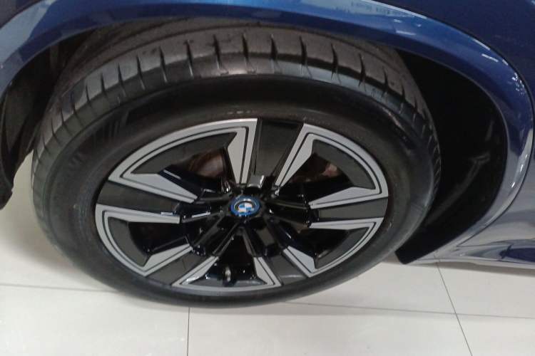 Used BMW iX3 2022 Leading Model Exterior 1