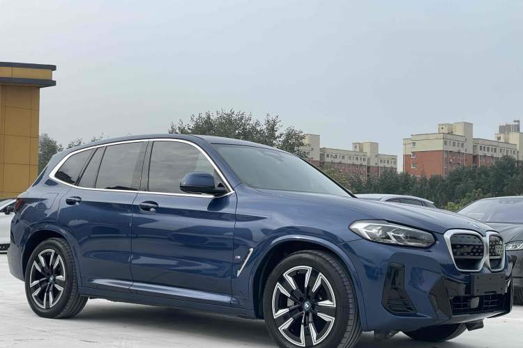 Used BMW iX3 2022 Leading Model Exterior 5