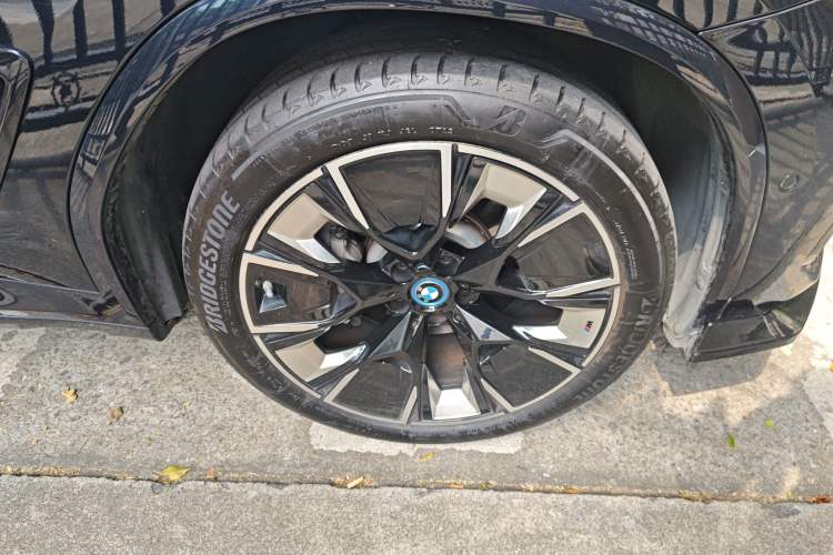 Used BMW iX3 2022 Updated Leading Type Exterior 7