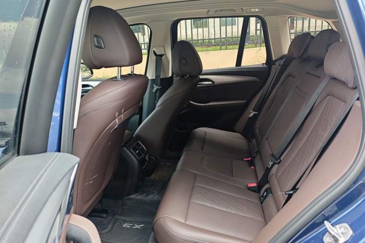 Used BMW iX3 2022 Leading Type Interior 2