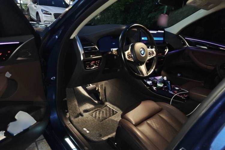Used BMW iX3 2022 Leading Model Interior 3