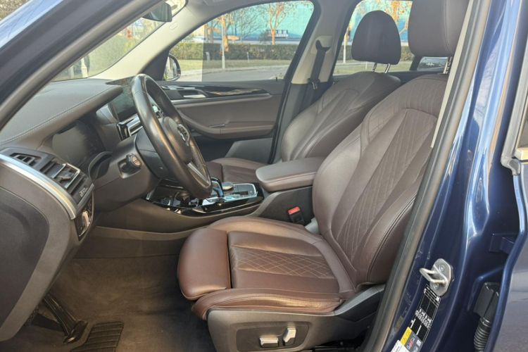 Used BMW iX3 2022 Leading Model Interior 6