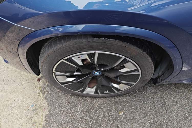 Used BMW iX3 2022 Leading Type Left Front Wheel Hub