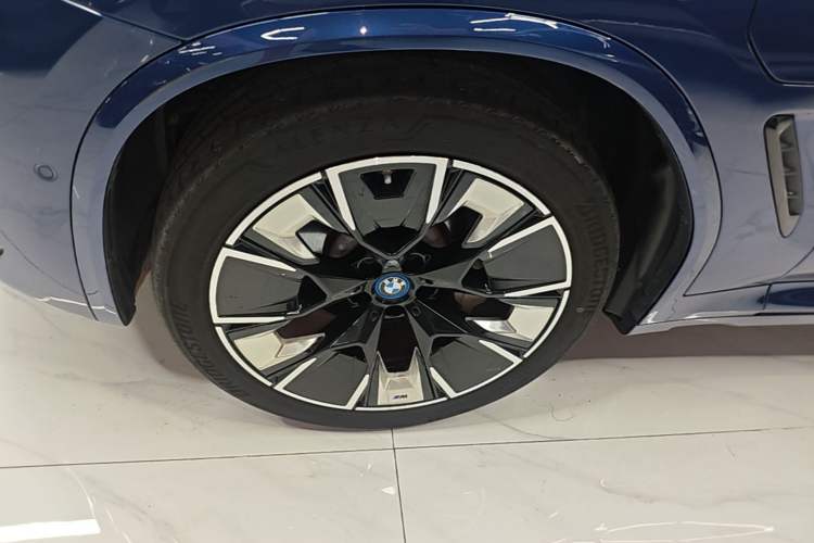 Used BMW iX3 2022 Leading Type Left Front Wheel Hub