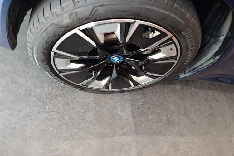Used BMW iX3 2022 Leading Type Left Front Wheel Hub