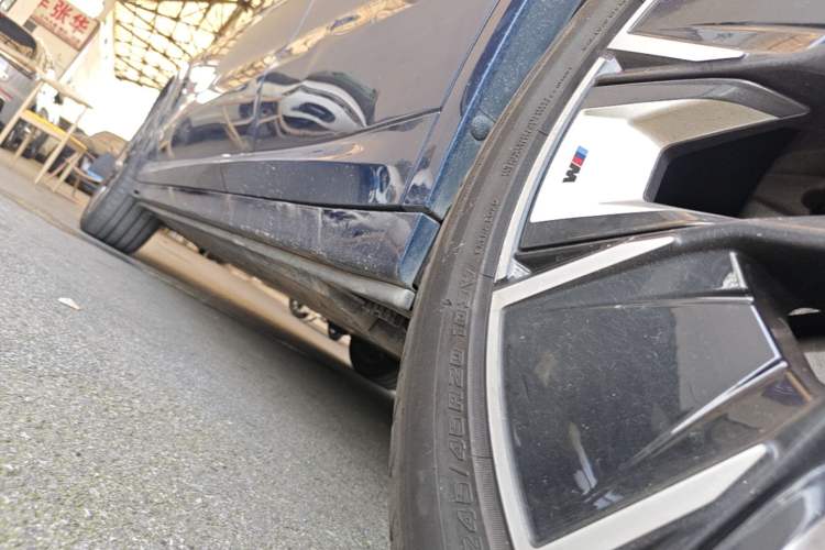 Used BMW iX3 2022 Leading Type Left Side Sill