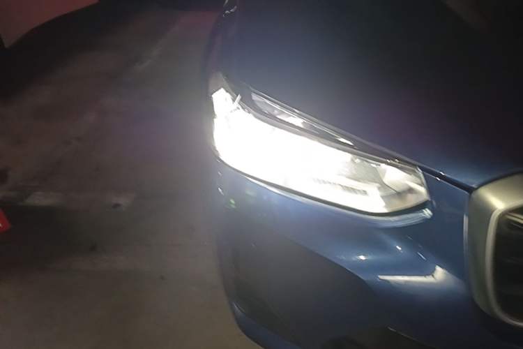 Used BMW iX3 2022 Leading Model Right Front Headlight