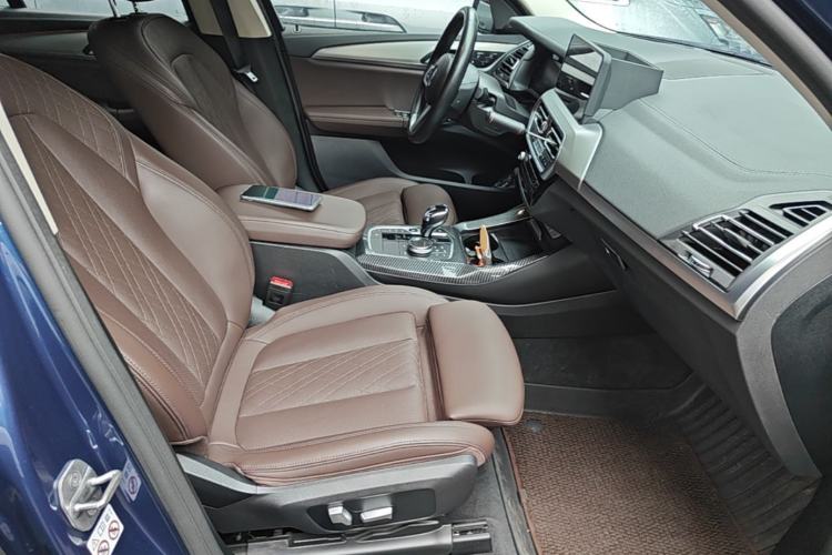 Used BMW iX3 2022 Leading Type Right Front Seat