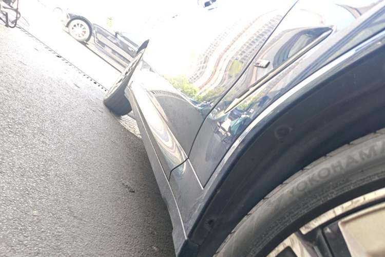 Used BMW iX3 2022 Leading Type Right Side Sill