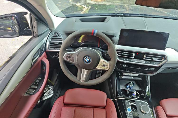 Used BMW iX3 2022 Updated Leading Type Steering Wheel
