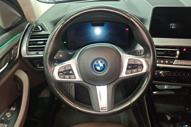 Used BMW iX3 2022 Leading Type Steering Wheel