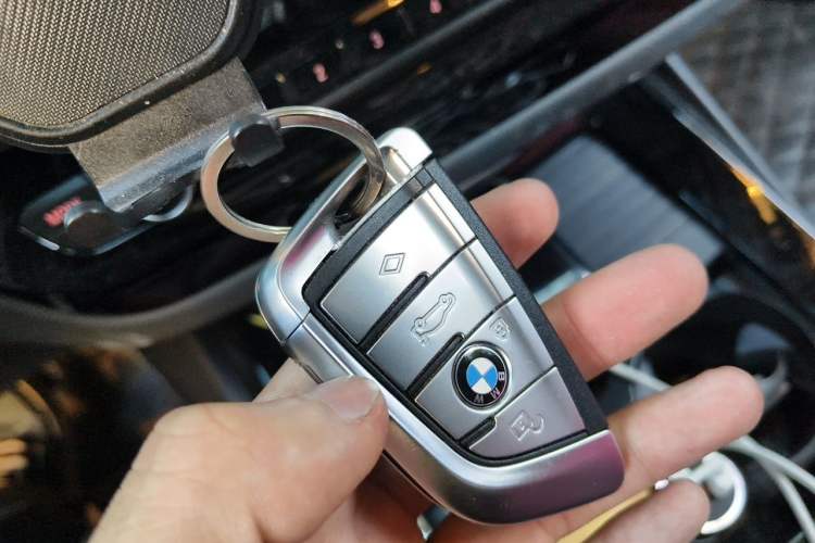 Used BMW iX3 2022 Leading Model Vehicle Key