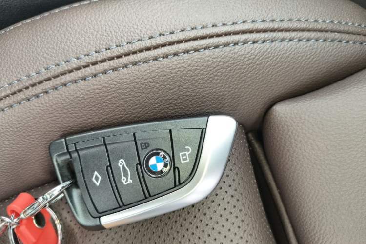 Used BMW iX3 2022 Leading Type Vehicle Key