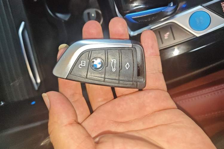 Used BMW iX3 2022 Updated Leading Version Vehicle Key