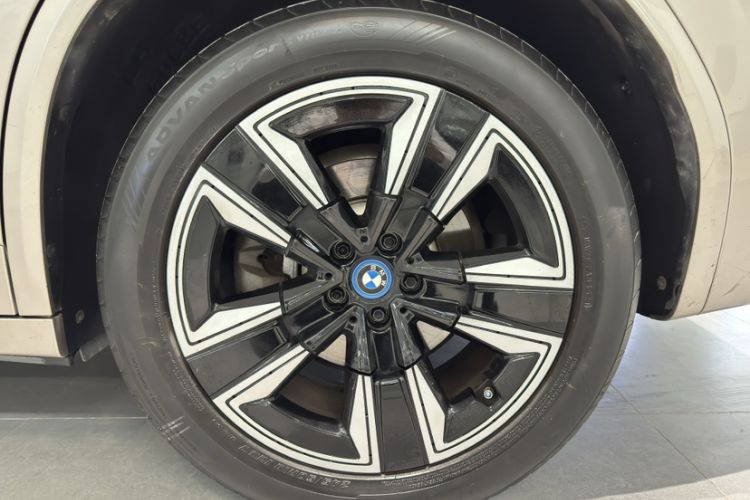 Used BMW iX3 2022 Leading Model Exterior 3