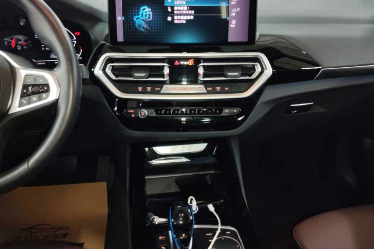 Used BMW iX3 2022 Leading Model Audio And AC Panel