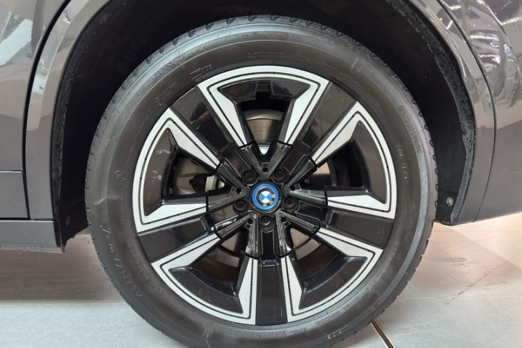 Used BMW iX3 2022 Leading Model Exterior 1