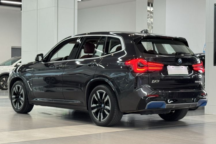 Used BMW iX3 2022 Leading Model Exterior 3
