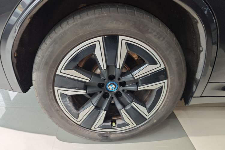 Used BMW iX3 2022 Leading Model Exterior 5