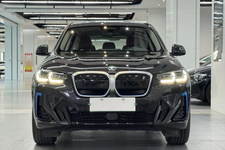 Used BMW iX3 2022 Leading Model Exterior 5