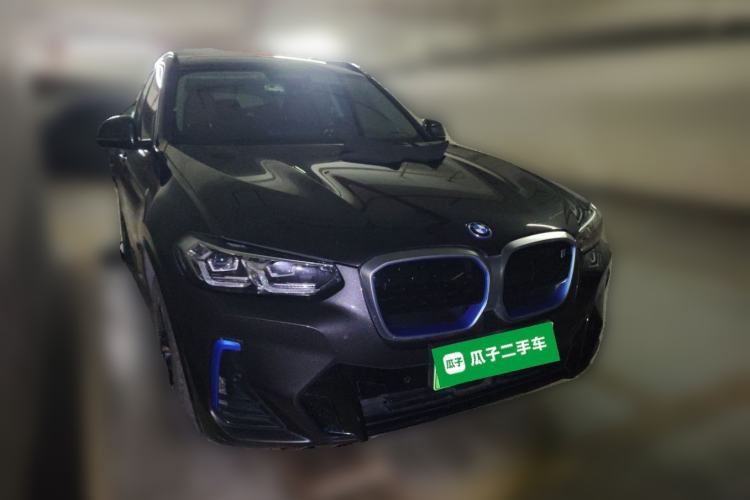 Used BMW iX3 2022 Leading Model Front Right 45 Deg
