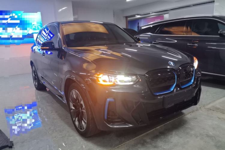 Used BMW iX3 2022 Leading Type Front Right 45 Deg