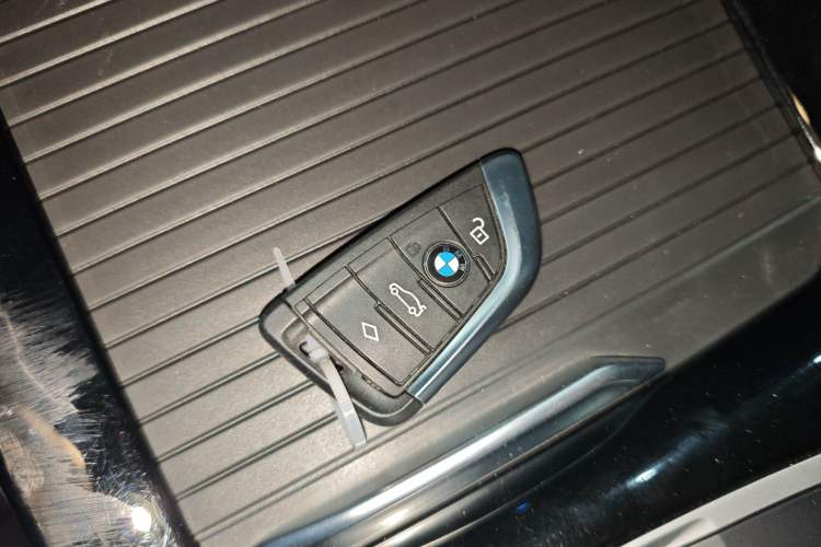 Used BMW iX3 2022 Leading Model Interior 1