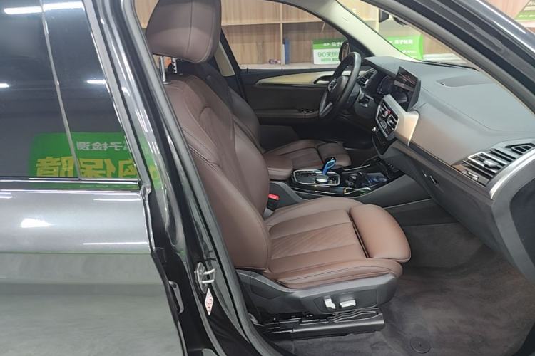 Used BMW iX3 2022 Leading Type Right Front Seat