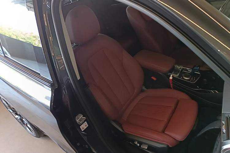 Used BMW iX3 2022 Leading Type Right Front Seat
