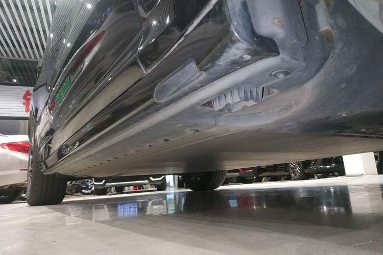 Used BMW iX3 2022 Leading Model Right Side Sill