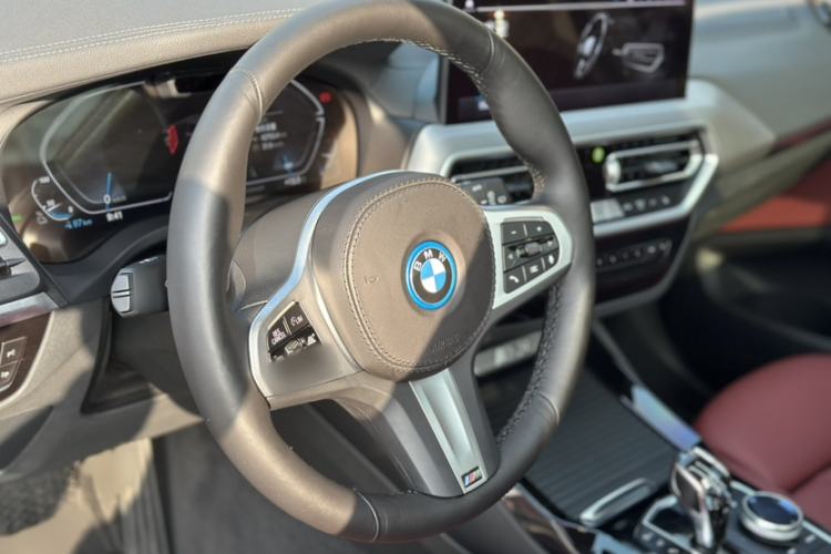 Used BMW iX3 2022 Leading Type Steering Wheel