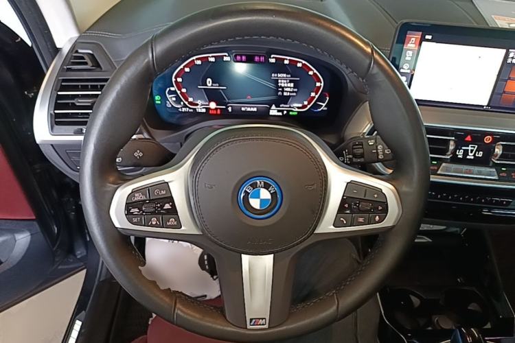 Used BMW iX3 2022 Leading Type Steering Wheel
